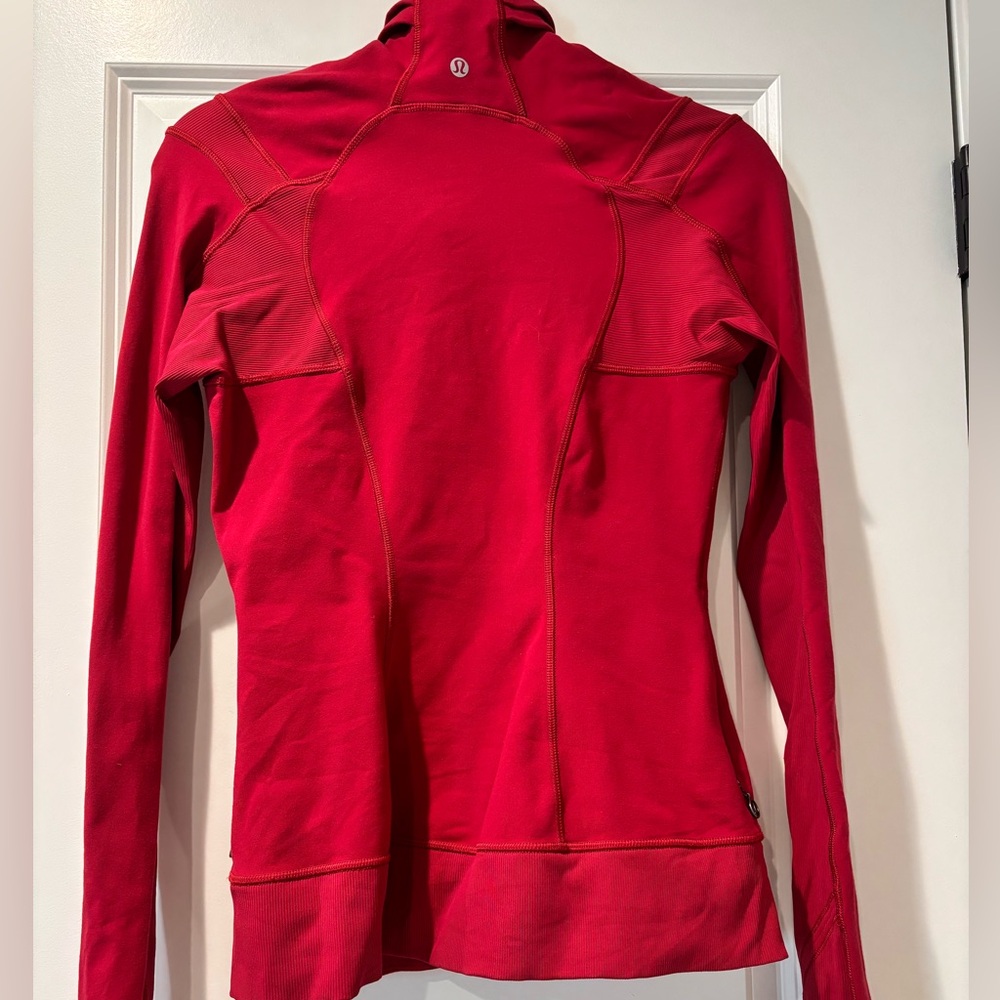 Red LuluLemon Jacket - Picture 4 of 5
